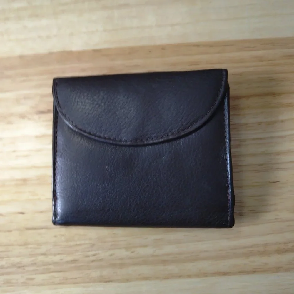 Marshal Men's Brown Genuine Leather Bifold Card Wallet Snap Closure Change